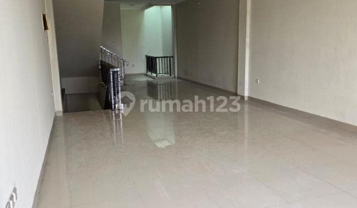 Ruko CBD Hadap Jalan, 4 Lantai, 4,5X15m2