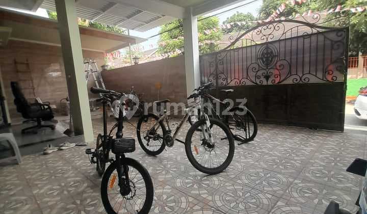 Hunian Hook 300M2 Muat 6 Mobil Legalitas Aman Duren Sawit