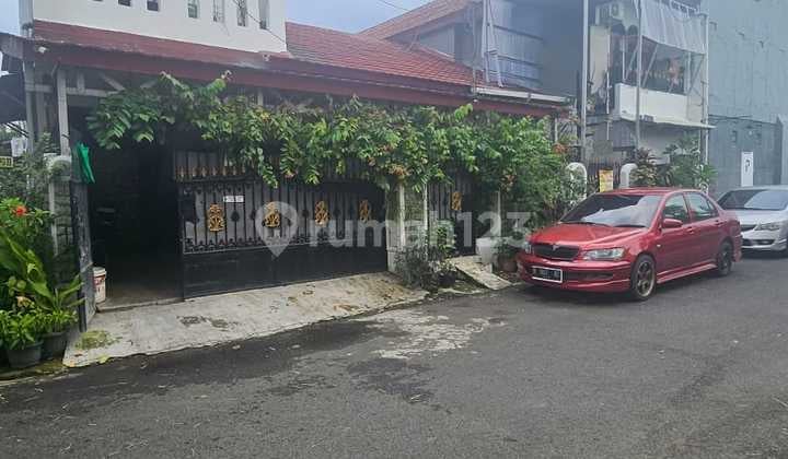 Rumah Hook 7 Kt Bebas Banjir Dekat Mall Duren Sawit