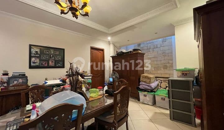 Jangsn Leaatkan Rumah 3 LT Mewah Siap Huni, Harga Turun Drastis di Gading Indah