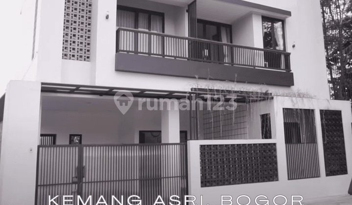 Rumah Modern & Cantik, Semi-Furnished di Kemang Asri, Bogor - SHM