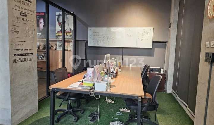Office Building 5 Lantai Zona Bisnis Premium Cilandak Barat - SHM