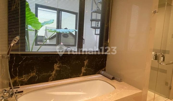 Luxury Home At Navapark BSD City, Plus Private Pool, Gym, Theater