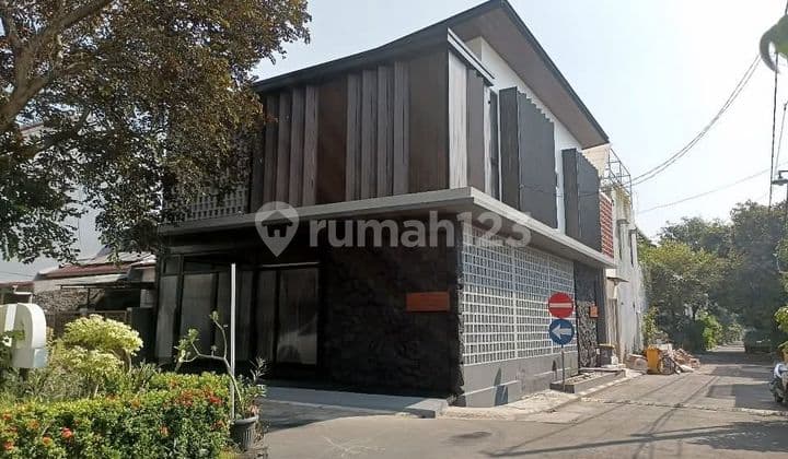 Rumah Mewah Tropis Furnished, Strategis di Pondok Melati - SHM