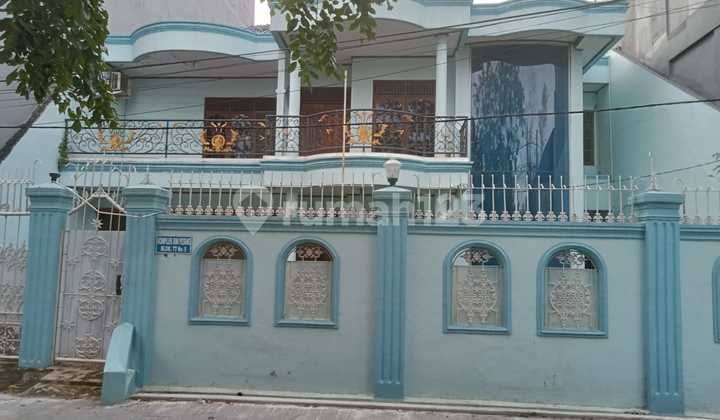 PRICED WAY BELOW MARKET! LUXURY FAMILY HOME IN BNI JELAMBAR COMPLEX – STRATEGIC & PREMIUM LOCATION IN WEST JAKARTA