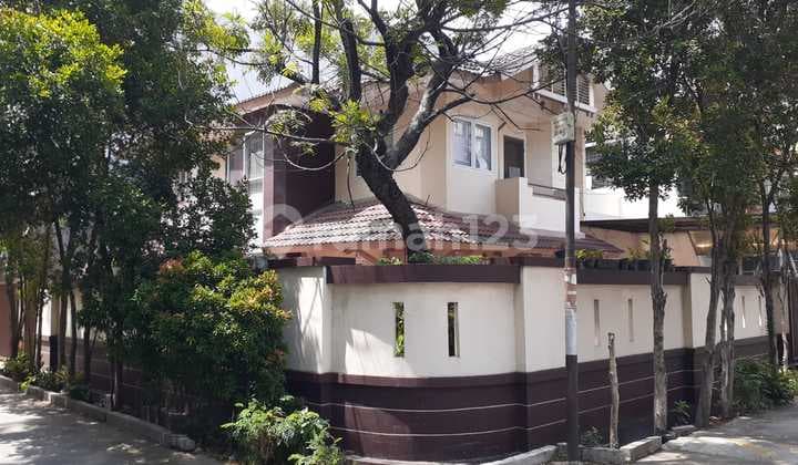 FOR SALE HOOK POSITION HOUSE INSIDE TAMAN DUTA MAS COMPLEX