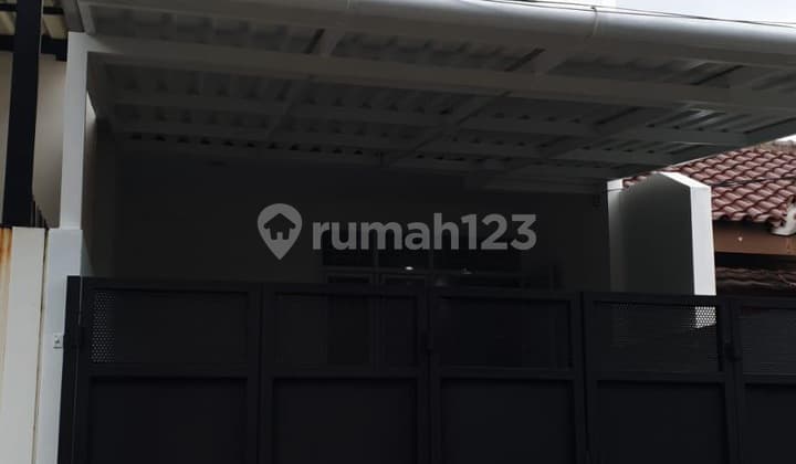 Dijual Rumah 3 Lantai Di Duri Kepa