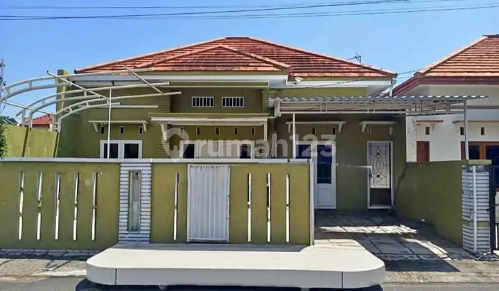 Rumah Strategis & Siap Pakai di Sumber Solo
