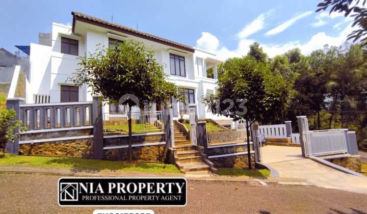 Quick Sale Luxury 3-Story House 320 sqm in Riverside Golf Hill Cibubur