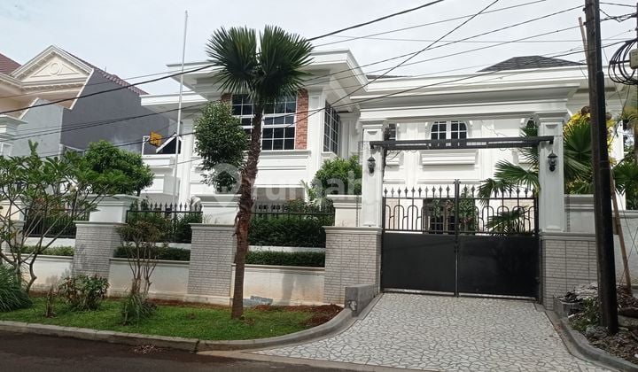 Dijual Rumah Mewah di Bukit Permai Cibubur