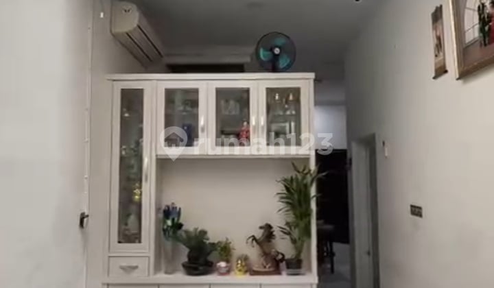 Rumah Full Furnished dan Kos Kebon Jeruk Jakarta Barat
