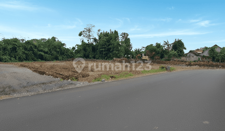 Cheap Land Promotion in Jogja Ready to Build, 5 Minutes to Pamela 7 Supermarket