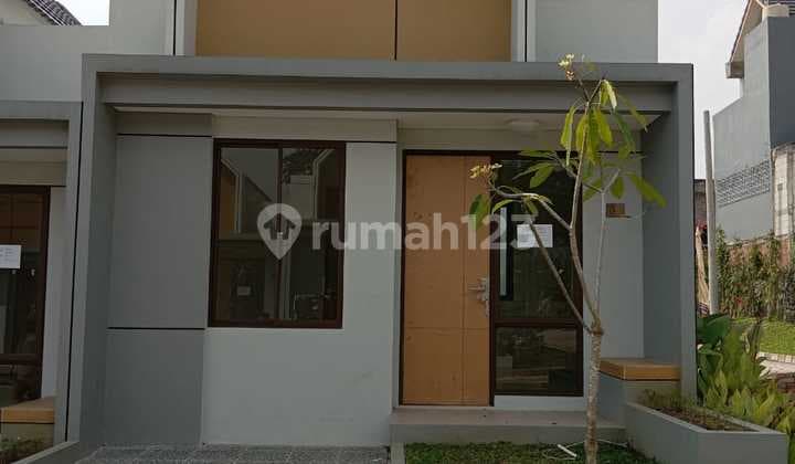 House Near Tol, House in Bali Resort Bogor, Nice House with SHM in Kemang