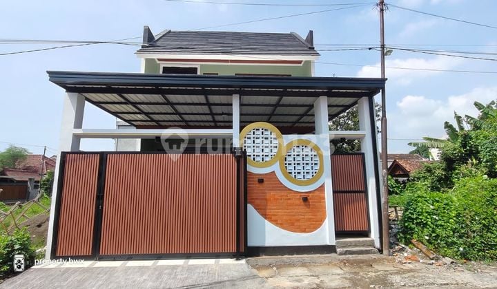 Rumah Konsep Modern Siap Huni - Kebalenan, Banyuwangi