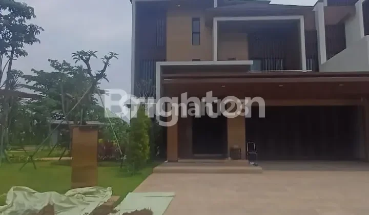 Rumah Sultan dan Mewah di Sentul Selatan