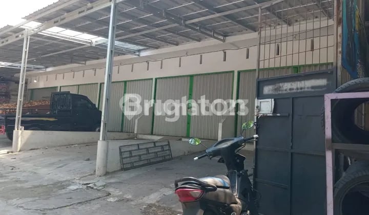 Ruko Siap Huni di Pinggir Jalan Raya Depok