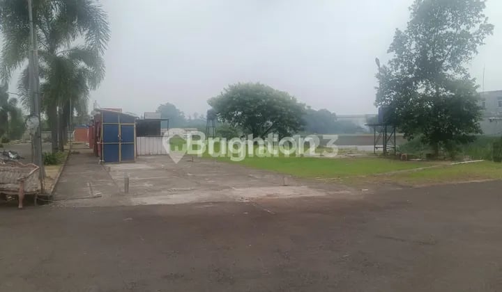 Lahan Tanah yang Sangat Strategis Dipinggir Jalan Raya