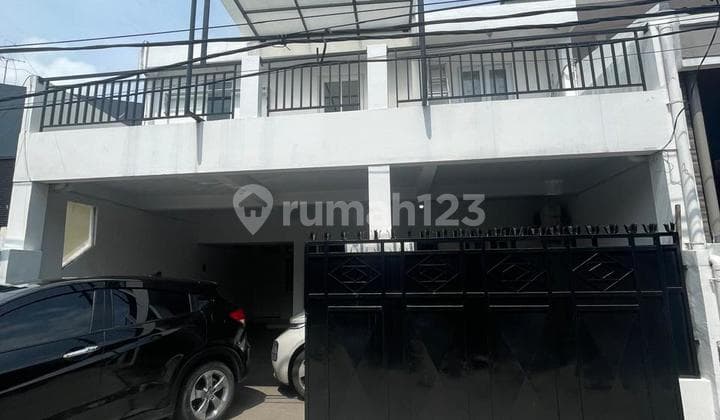 Di Jual Rumah 2 LT Full di Kelapa Gading Jakarta Utara