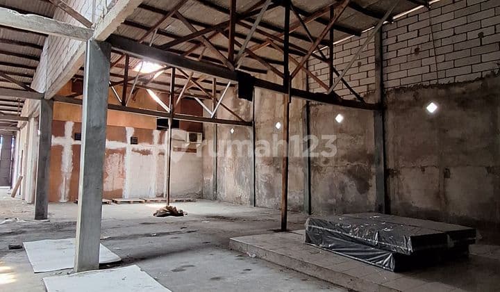 Tarumajaya Warehouse, Bekasi, Good Condition