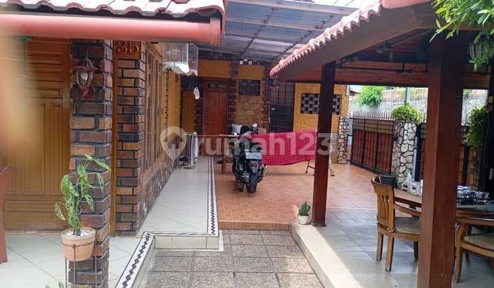 Well-Maintained Classic House, Taman Gading Indah