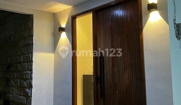 Rumah Modern Minimalis Komplek Walikota Sukapura