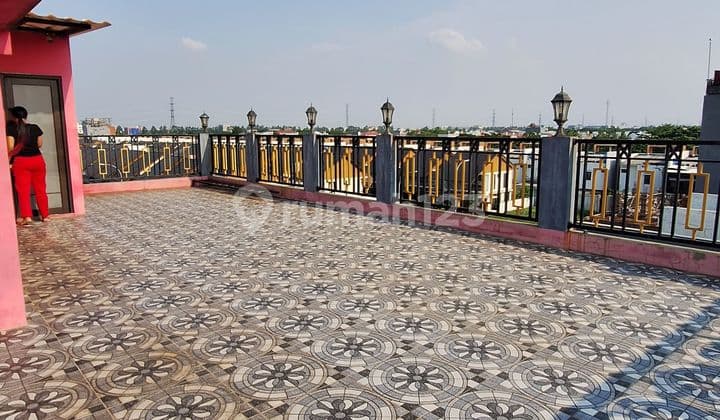 Ruko The Savoy Jakarta Garden City, Cakung