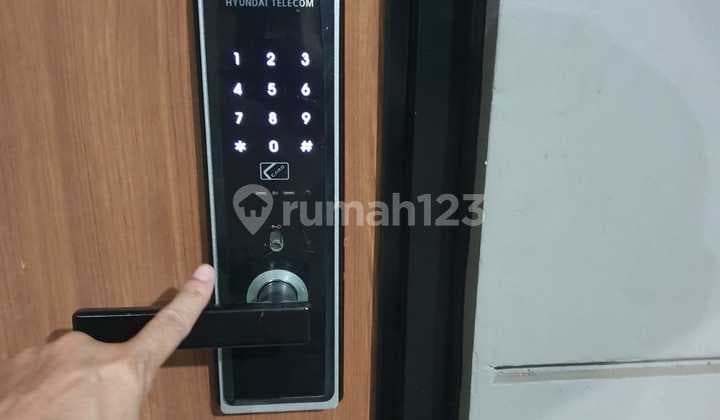 Rumah 2 Lantai Bagus Cluster O2 Grand Wisata