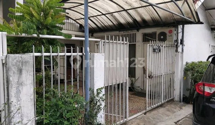 Rumah Kost 2 Lantai 12kt Belakang Walikota.jakses. No.banjir.dekat Transpot Umum