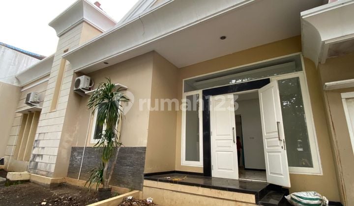 House Suitable for Business Place in East Semarang (A1758)