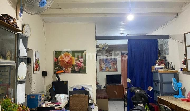 Rumah dekat dengan Universitas di Semarang Selatan (A1135)