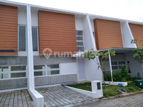 Rumah Sederhana 2 Lantai dalam Perumahan di Ungaran Timur (A0652)