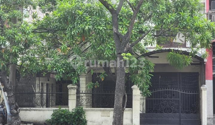 For Sale or Rent House in Raya Kenjeran