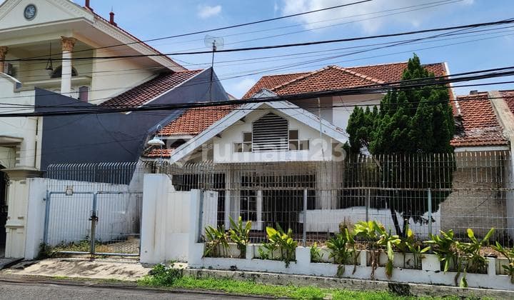 Dijual Rumah Siap Huni di Nginden Intan Utara