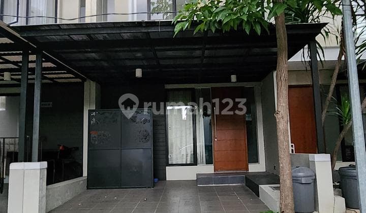 Disewakan Rumah 2 Lantai Siap Huni di Northwest Central