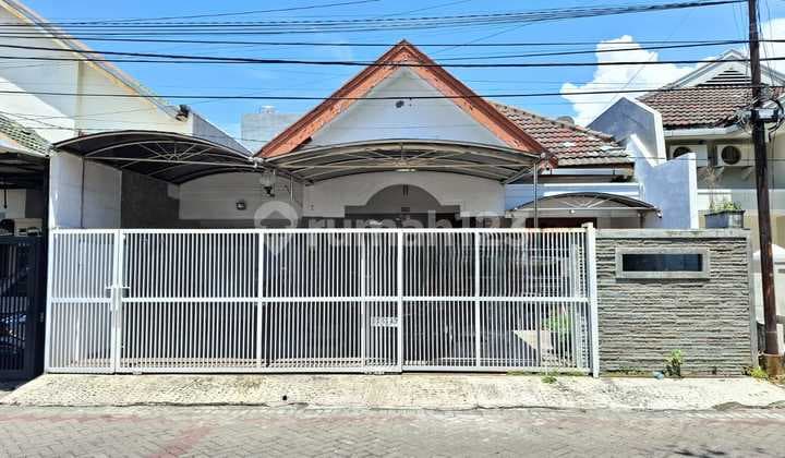 Dijual atau Disewakan Rumah 1 Lantai di Nirwana Executive