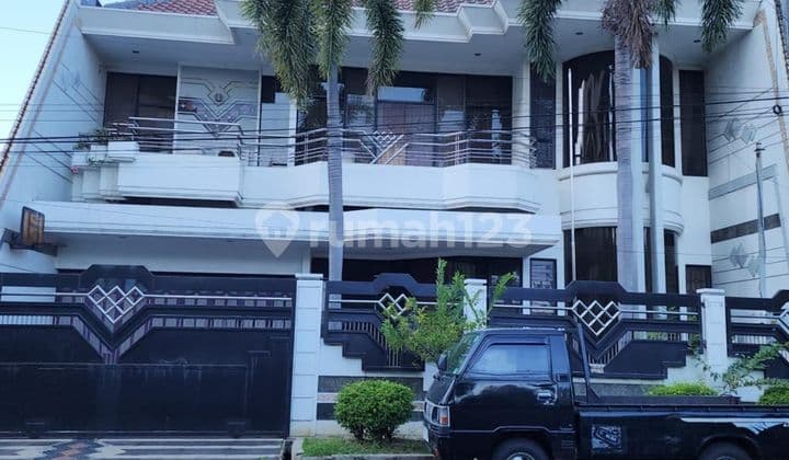 Jual Rumah Mewah Dharmahusada Dekat Galaxy Mall