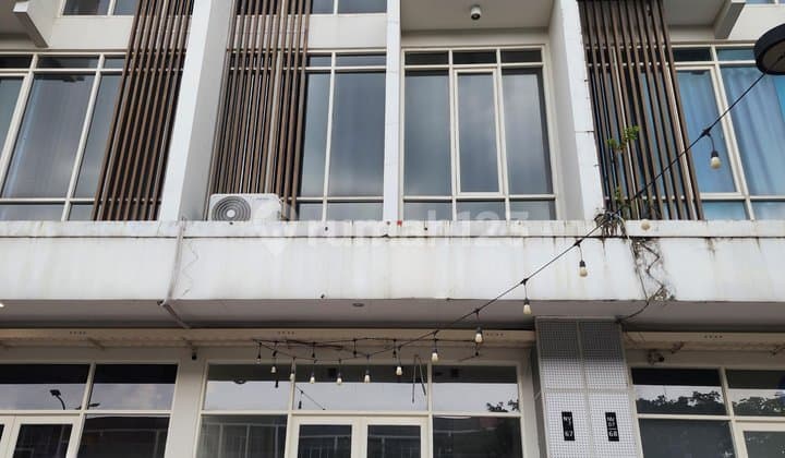Disewakan Ruko 3 Lantai Siap Huni di Northwest Citraland