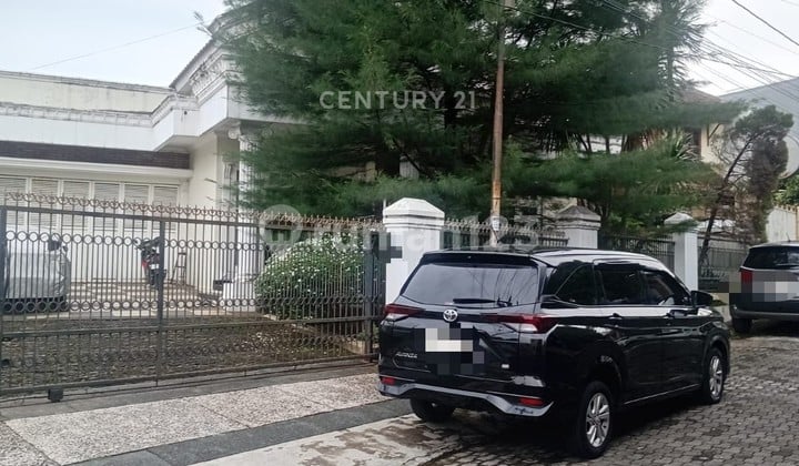 Rumah, SHM, di Semarang Selatan
