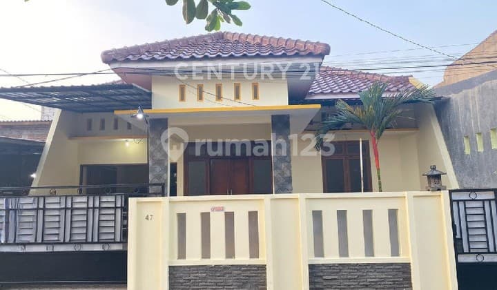 Rumah SHM Siap Huni di Indraprasta, 5 Menit ke UDINUS