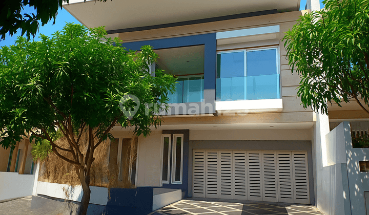 Rumah Mewah SHM dengan Fasilitas Premium di Candi Golf Semarang