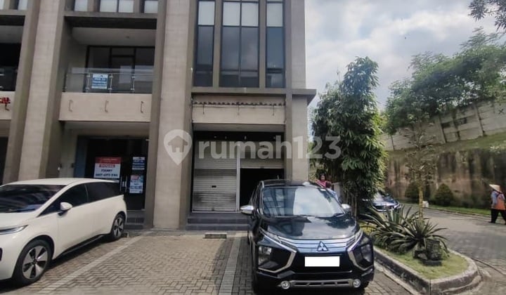 Dijual Ruko Lokasi Premium Posisi Hoek dan Siap Pakai di Ice Business Park BSD City
