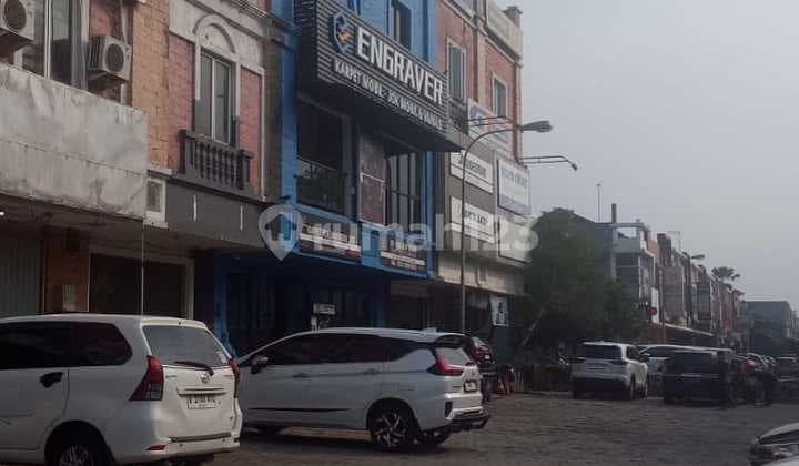 For Quick Sale: Paramount Center Shop House Facing Raya Boulevard Street, Gading Serpong