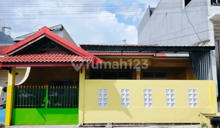 Rumah di Darmo Harapan Indah