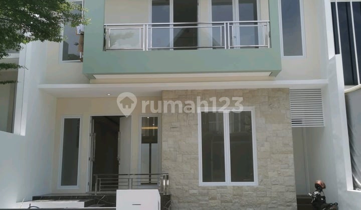 Dijual Rmh Minimalis Royal Residence Babatan Wiyung Srby Barat