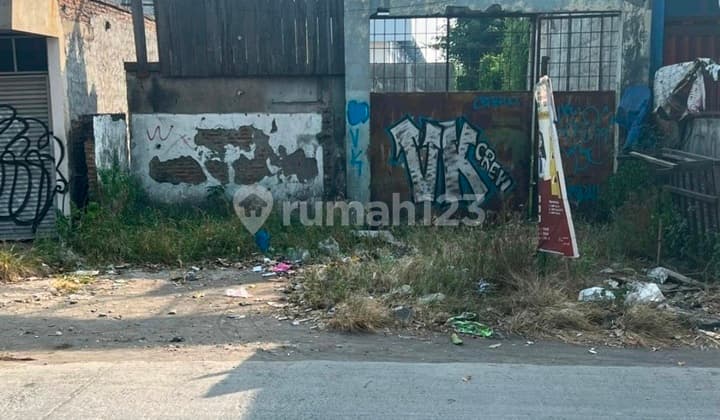 Tanah di Raya Manukan Cocok Utk Ruko/Gudang/Toko