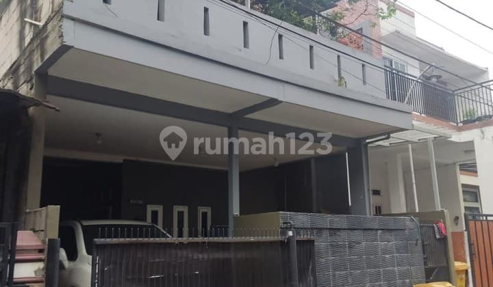 Rumah 2 Lantai Type Mezanin Dalam Cluster Siap Huni Dalam Perumahan Puri Gading