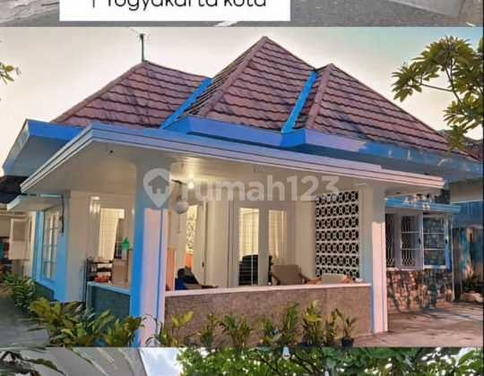 Aset Langka Model Bangunan Kolonial di Tengah Kota Yogyakarta