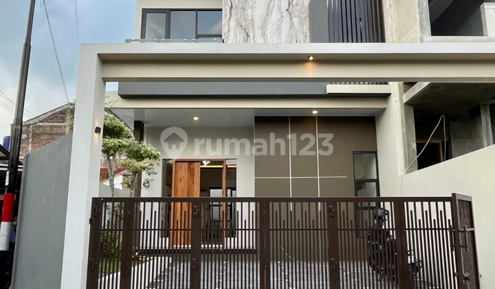 Rumah Strategis Dekat UGM, UII, Pasar Kolombo Jl Kaliurang KM 7