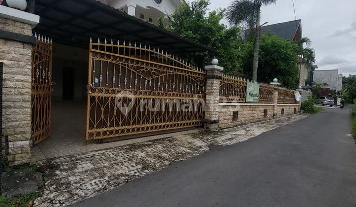 Rumah Full Furnish Strategis Dekat POLDA DIY, Condong Catur