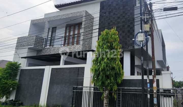 House Suitable for Homestay Near UAD and Giwangan Terminal